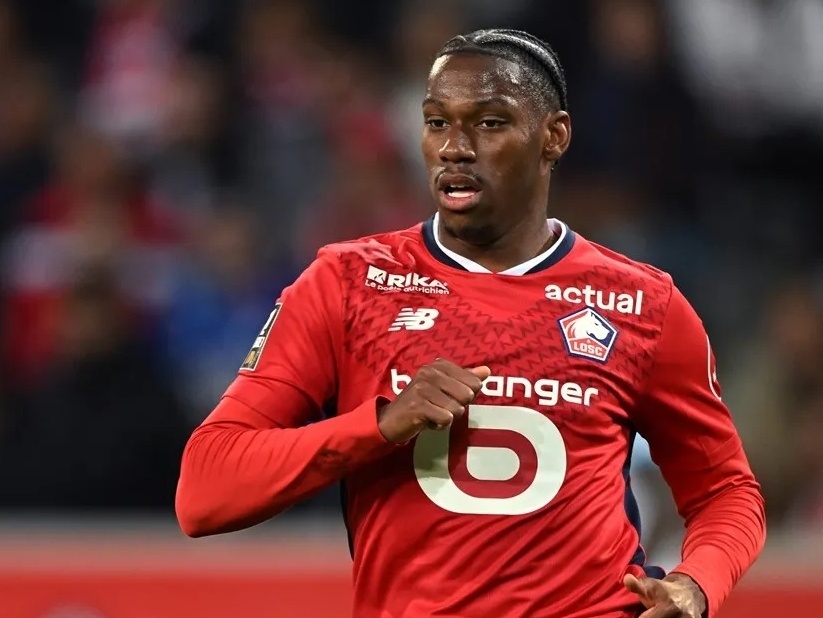 仅彰显了他 仅彰显了他